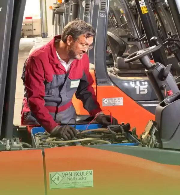Professionele service n onderhoud voor heftrucks en intern transport in Emmeloord