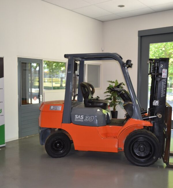 Heftruck huren Lelystad - Direct beschikbaar Heftruck huren Lelystad - Direct beschikbaar